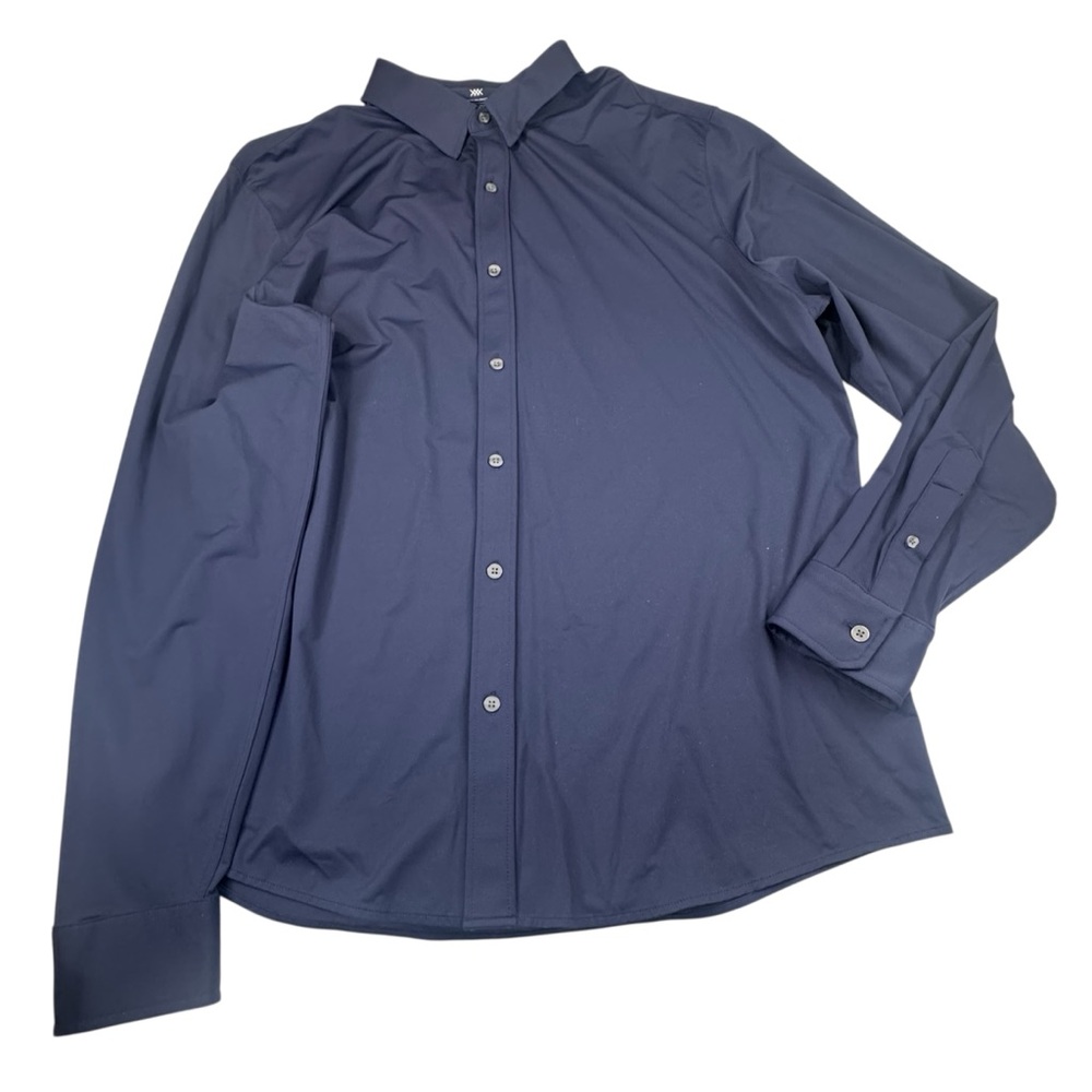 !!!!!! SOLD !!!!!! Size XL Blue Classic Fit Button Up Stretch Long Sleeve